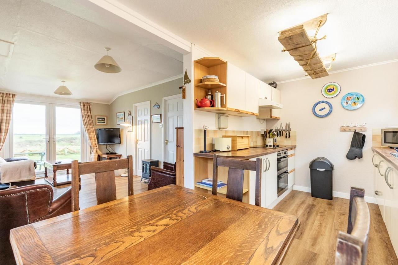 Host & - Wylaway Holiday home *